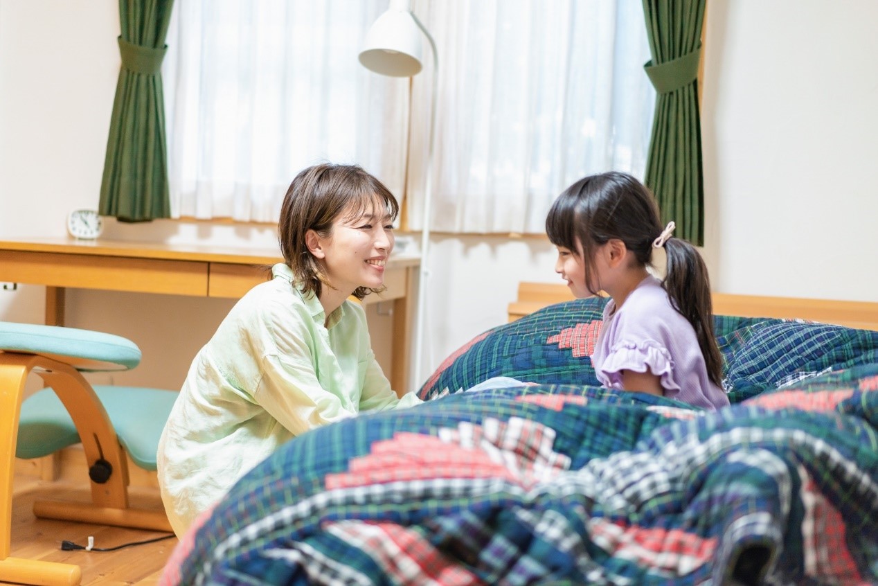 Cùng con_Xây dựng thói quen trước khi đi ngủ : hành trình êm đềm nuôi dưỡng tâm hồn trẻ nhỏ