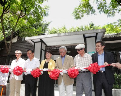Khai trương “Tề Đông Thi Xá” mong trở thành viên “Trân châu” trong thế giới văn hóa người Hoa