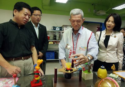 Thành lập Trung tâm trao đổi vật dụng trẻ em đầu tiên trên toàn Đài Loan.