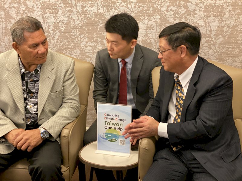 Hội nghị Liên Hiệp Quốc về Biến đổi khí hậu, Giám đốc Sở Bảo vệ môi trường Đài Loan có nhiều tương tác với quan chức của các nước