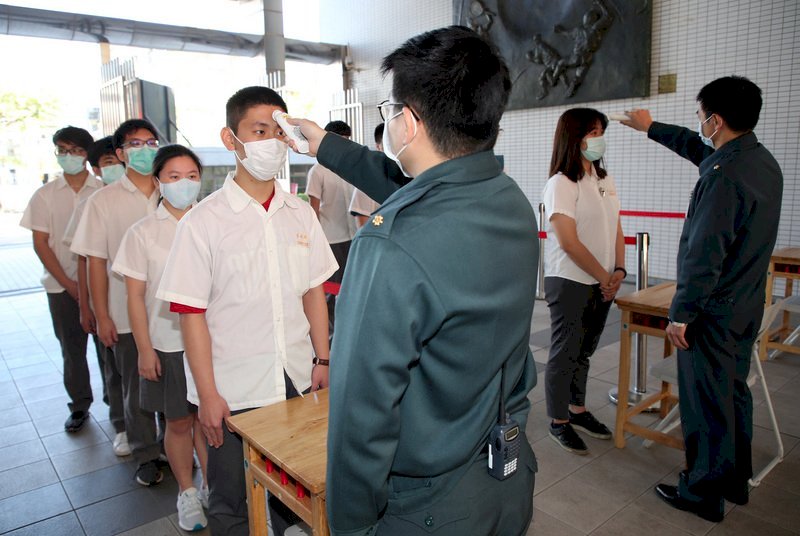 Ngày 2-3 các trường đại học khai giảng, Bộ Giáo dục lập ra 4 điểm chính về phòng dịch
