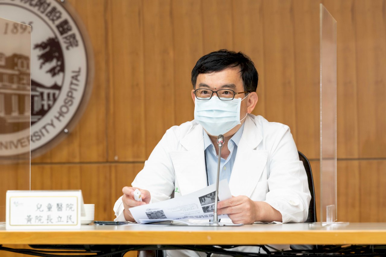 Bệnh viện Đại học Quốc gia Đài Loan phát minh vắc-xin phòng COVID-19 dạng xịt mũi, có thể giảm thấp tỷ lệ lây nhiễm đột phá sau tiêm vắc-xin
