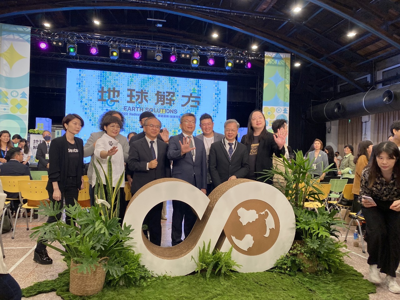 Thử thách lớn trong chuyển đổi mô hình Net Zero 2050, Cung Minh Hâm: chỉ cần bắt đầu hành động thì ngại gì đường xa