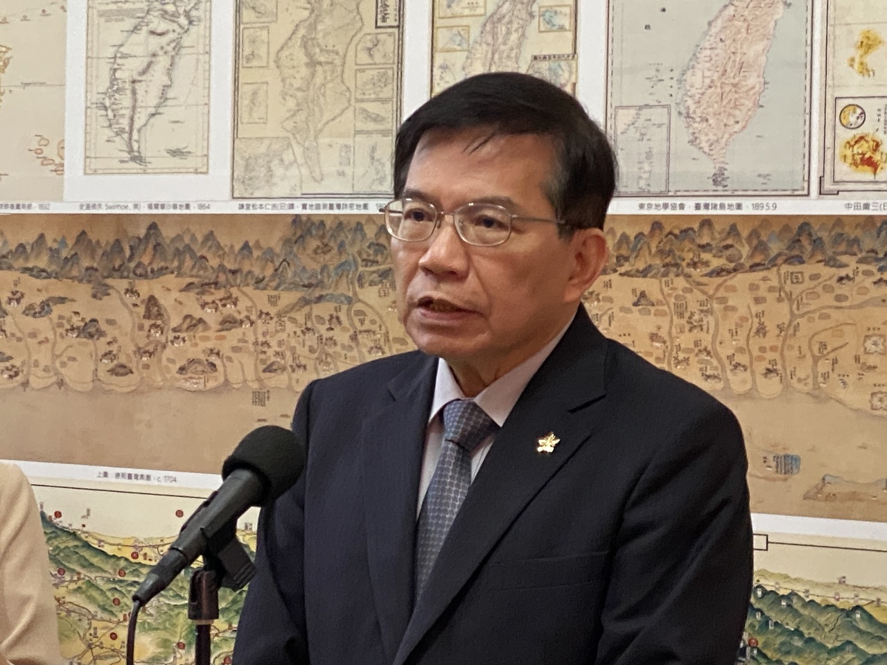 Bé gái 3 tuổi khi băng qua đường bị xe hơi tông tử vong, Bộ trưởng Giao thông: xúc tiến biện pháp “tín hiệu giao thông đặc biệt ưu tiên cho người đi bộ”