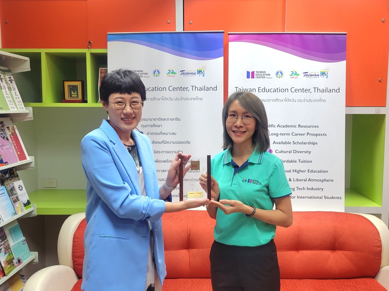 Đài Rti đi thăm Trung tâm Giáo dục Đài Loan tại Thái Lan, kỳ vọng chia sẻ thông tin giúp đôi bên cùng có lợi