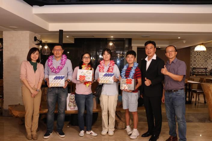 Hành khách thứ 6 triệu tới Đài Loan du lịch và điểm dừng chân đầu tiên tại Alishan