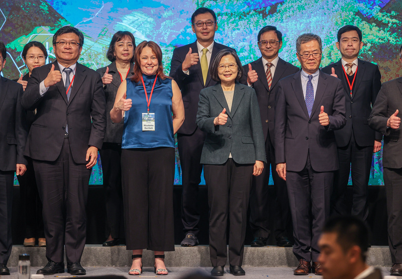 Tổng thống Thái Anh Văn: Bảo vệ môi trường và phát triển kinh tế có thể giúp nhau phát triển