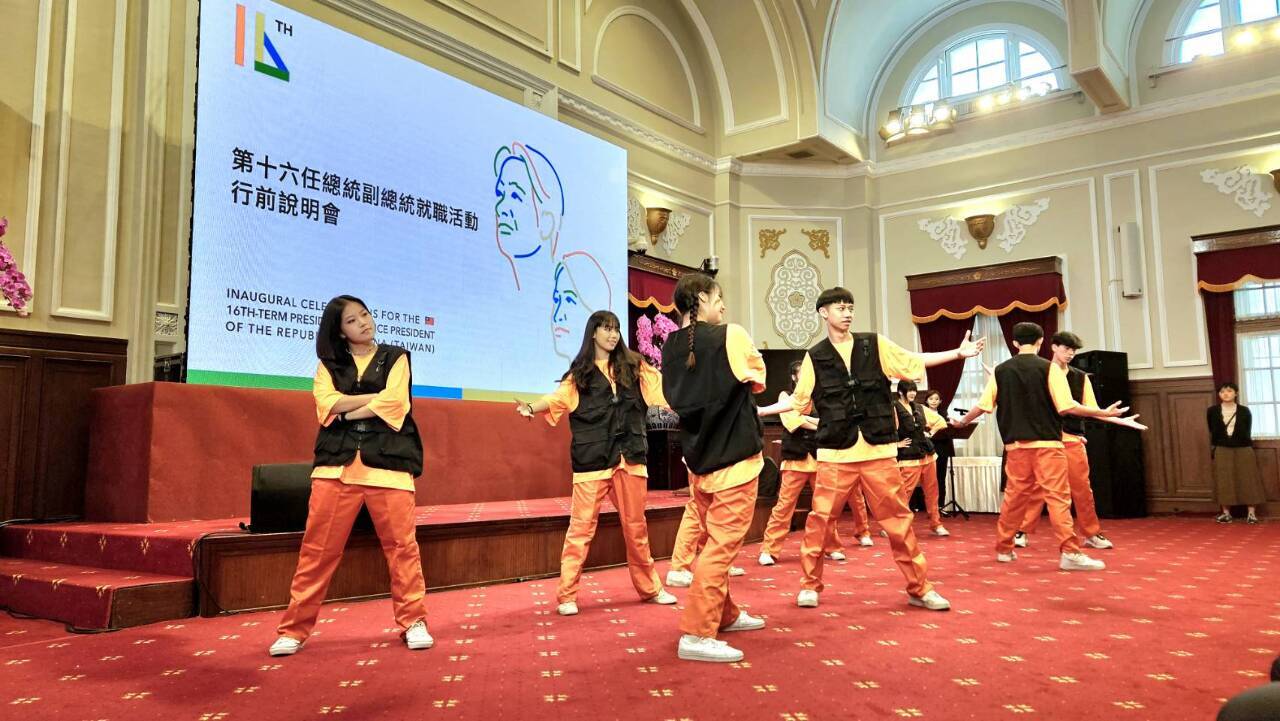 Sẽ có 9 nhóm tiết mục trình diễn tại đại lễ nhậm chức Tổng thống, cố nghệ sĩ Văn Hạ sẽ ‘xuất hiện’ tại Quốc yến bằng công nghệ AI