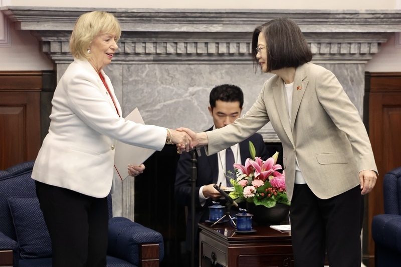 Tổng thống Thái Anh Văn tiếp phái đoàn Canada và hi vọng Canada ủng hộ Đài Loan gia nhập CPTPP