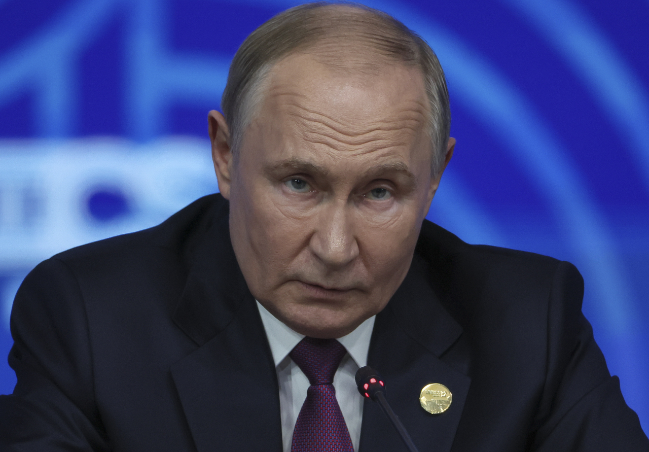 Bỏ qua vai trò hòa giải của Trump? Truyền thông Ukraine đưa tin: Putin tuyên bố sẵn sàng đàm phán trực tiếp với Ukraine về thỏa thuận ngừng bắn
