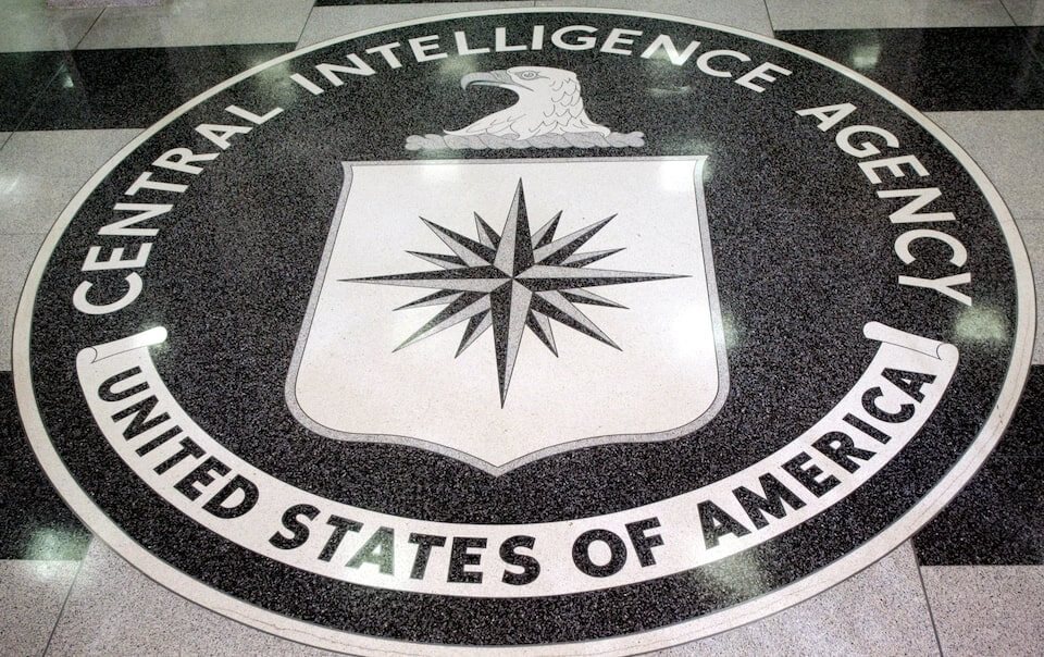 CIA cảnh báo Trung Quốc là mối đe dọa toàn cầu hàng đầu, lo ngại khả năng tuyển mộ cựu điệp viên Mỹ CIA cảnh báo Trung Quốc là mối đe dọa toàn cầu hàng đầu, lo ngại khả năng tuyển mộ cựu điệp viên Mỹ